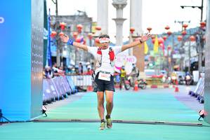 BIB: 5402
                            <button type="button" onclick="openModal(21799854)" class="btn btn-primary btn-sm float-right btn-popup" data-toggle="modal" data-target=".modal-high-quality">
                        <i class="fas fa-shopping-cart"></i> Add to Cart
                    </button>
                                            <button type="button" onclick="isThisMe(21799854, true)" class="btn btn-success btn-sm float-right btn-popup btn-isme hidden" data-toggle="tooltip" data-placement="bottom" title="นี่คือรูปของคุณใช่ไหม คลิกที่นี่เพื่อเอาเข้าอัลบั้ม">
                        <i class="fas fa-plus"></i> Add to album
                    </button>
                    <button type="button" onclick="isThisMe(21799854, false)" class="btn btn-warning btn-sm float-right btn-popup btn-isnotme hidden">
                        <i class="fas fa-ban"></i> Remove from album
                    </button>